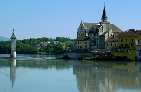 Seyssel (Haute-Savoie), von Seyssel (Ain) gesehen