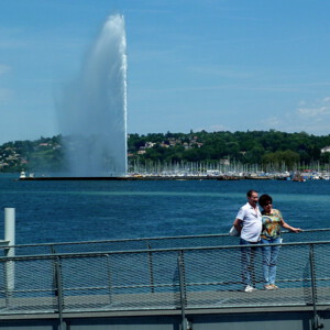 Jet d'Eau mit Touristen